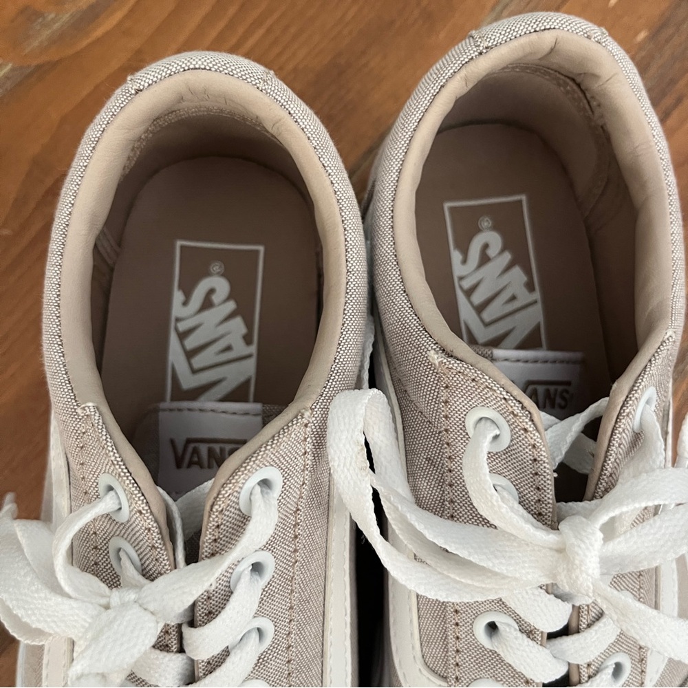 Women’s Vans Taupe Ward Skate Shoes. Size 7. - Picture 5 of 8